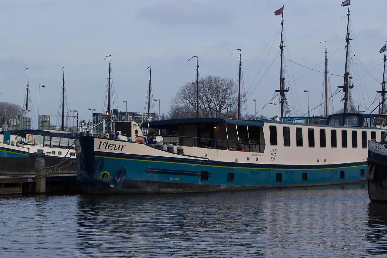Hotelboat Fleur Amsterdam