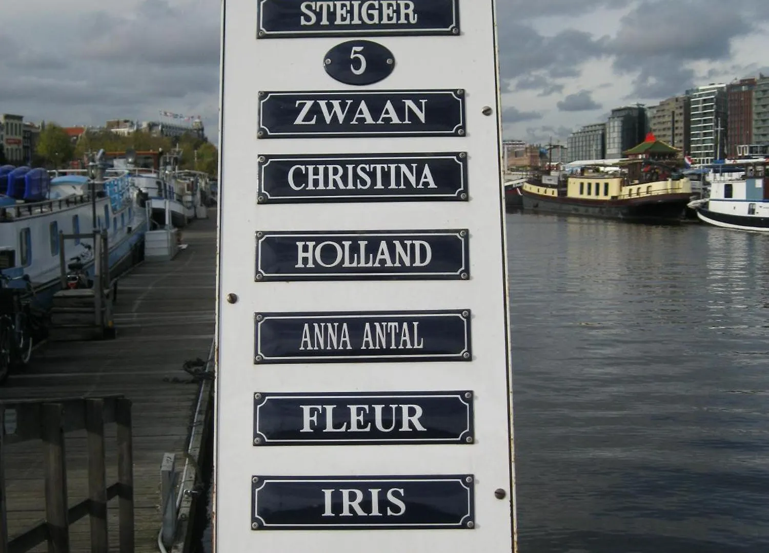Hotelboat Fleur Amsterdam Hotell